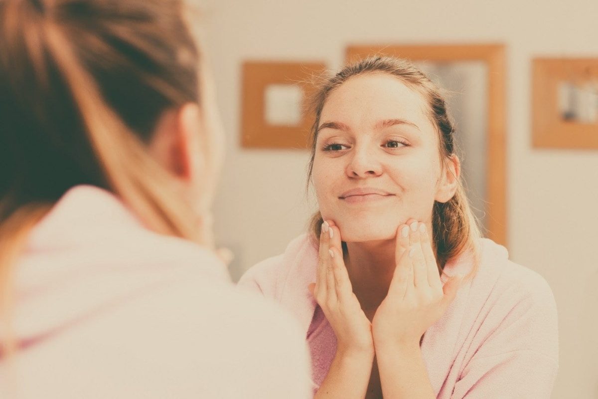 The Lowdown on Exfoliation (And Our Suggestions for Exfoliating Facial Skin Care Products)